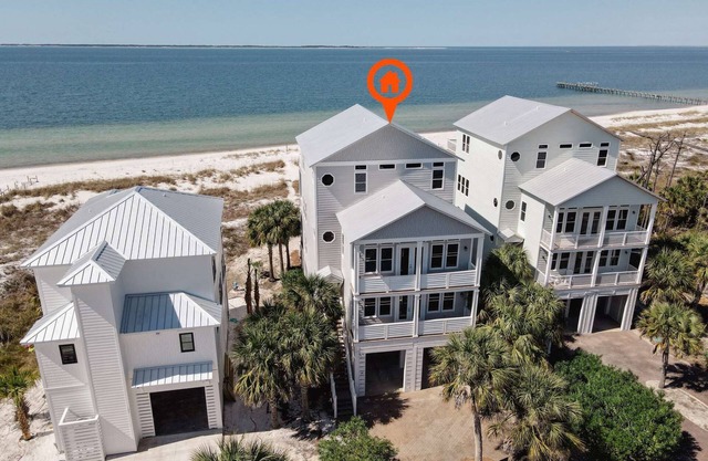 New! Stunning Gulf Front, private pool, sleeps 16