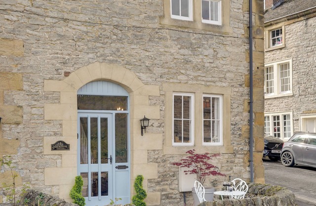 *New* The Coach House : Cosy Cottage Retreat