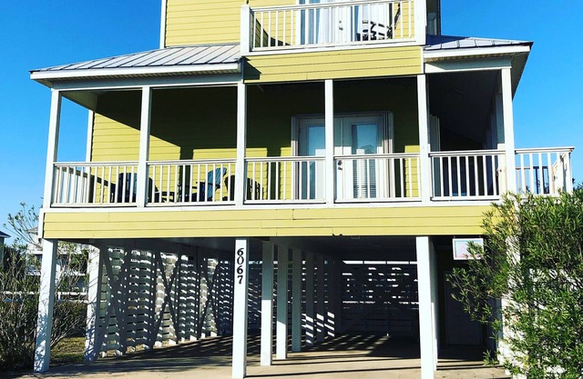New VRBO #2759080!!