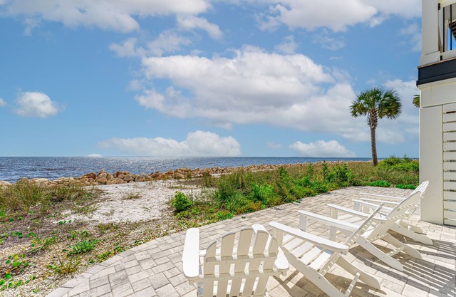 New Windmark Phase 1 home on the beach with amazing views.