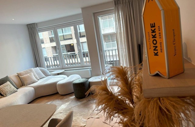 Newly furnished apartment center of Knokke by the sea, everything within walking distance!