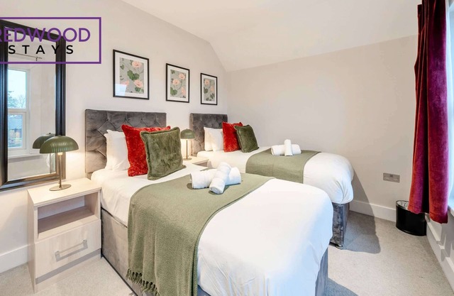 Newly Refurbished 2 Bed Apt for Groups/Contractors