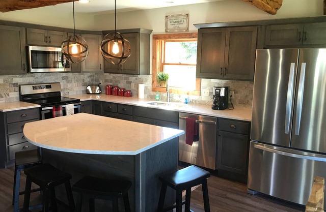 Newly Remodeled Log Cabin on Quartz Creek where the Road Ends & the Trails Begin