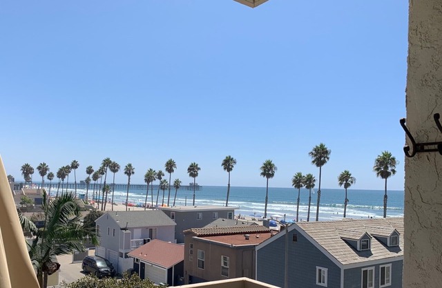 Newly remodeled Oceanview/Beach condo, steps from the sand!