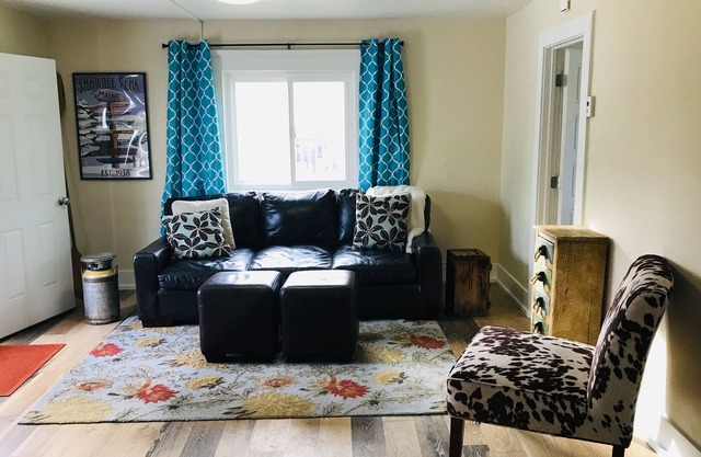 Newly renovated 1-BR home in downtown Livingston, MT