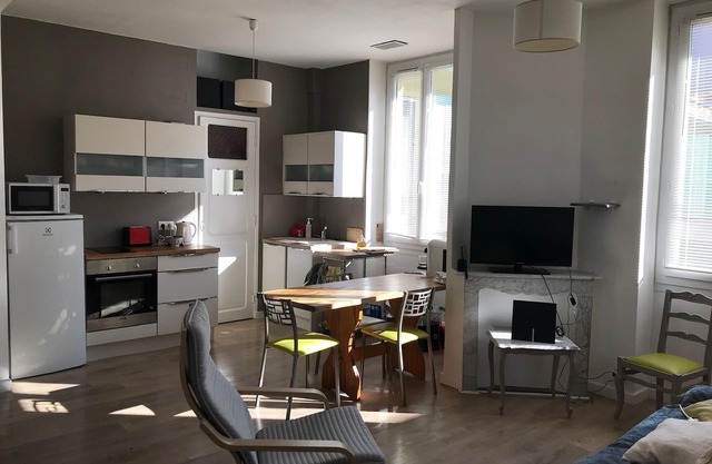 Nice 2 room apartment in Nice, center, all comfort, calm
