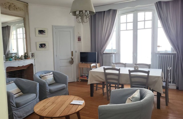 Nice apartment, 2 steps from the beach, wifi, smart tv, ideal for family