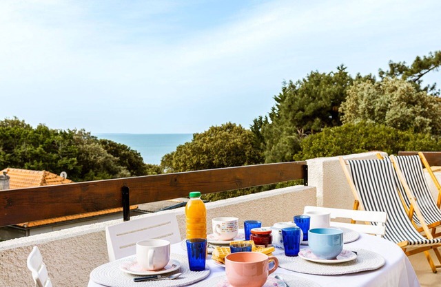 Nice apartment for 5 guests with WIFI, TV and balcony