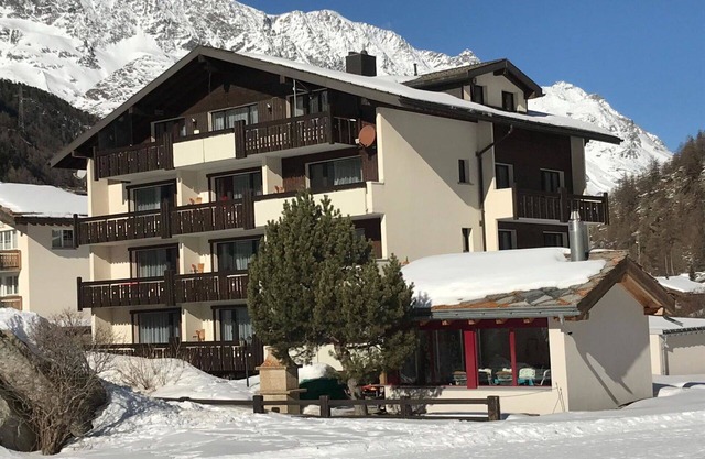 Nice apartment for 2 people with WIFI, TV and balcony