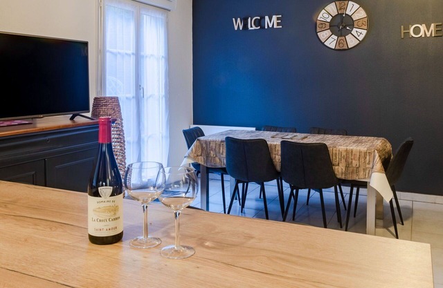 Nice apartment for 6 guests with WIFI, TV and patio