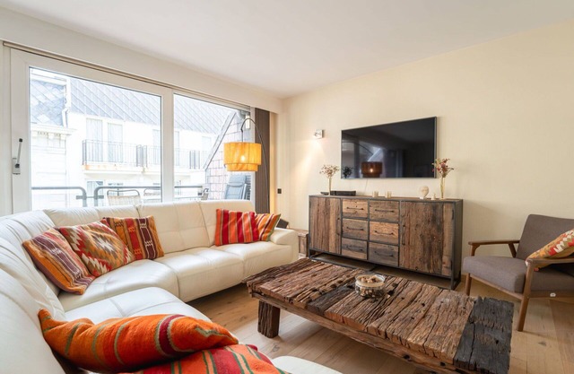 Nice apartment for 6 people with WIFI, TV, terrace and pets allowed