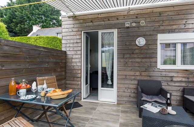 Nice apartment for 2 guests with WIFI, TV, terrace and pets allowed