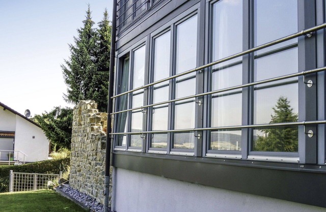 Nice apartment for 2 guests with WIFI, TV, terrace, pets allowed and parking