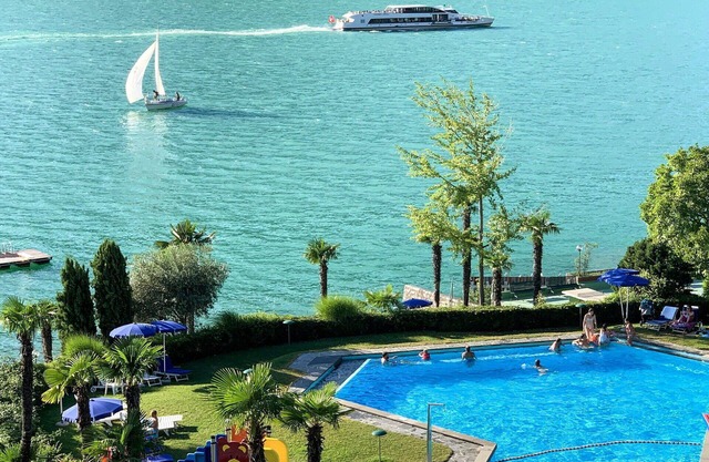 Nice apartment for 4 people with WIFI, A/C, pool, TV, balcony and panoramic view