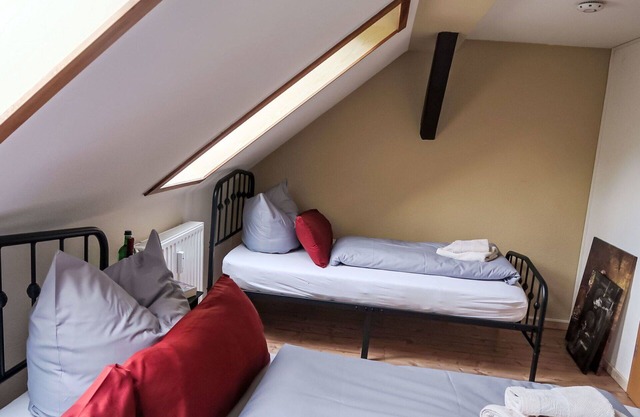 Nice apartment for 5 people with WIFI, TV and pets allowed