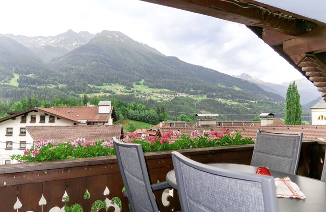 Nice apartment for 5 people with WIFI, TV and balcony