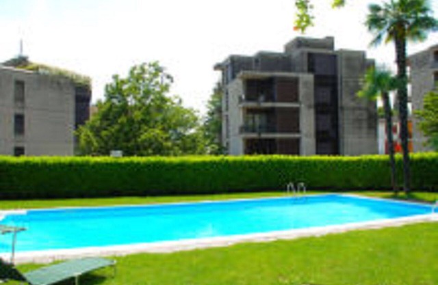 Nice apartment for 6 guests with WIFI, pool, TV and patio