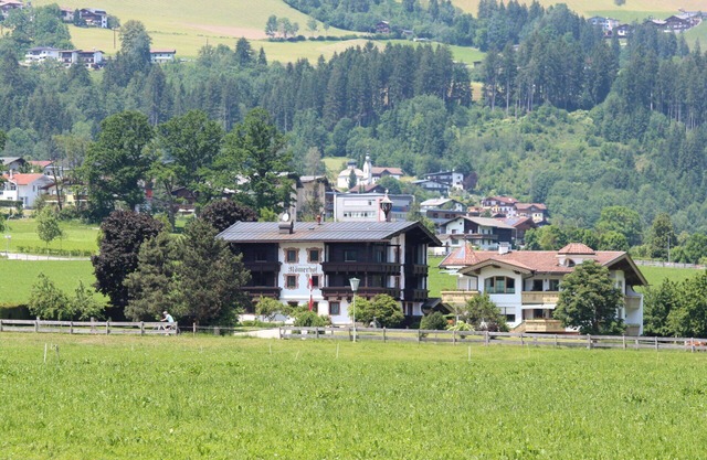 Nice apartment for 4 people with WIFI, TV, balcony, pets allowed and panoramic view