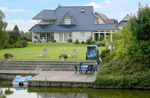 Nice apartment for 4 people with WIFI, TV and patio