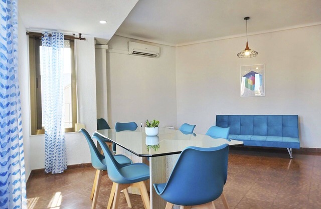 Nice apartment for 6 guests with WIFI, A/C and TV