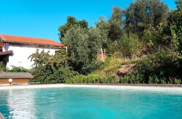 Nice apartment for 3 guests with pool, WIFI, A/C, patio, pets allowed, panoramic view and parking