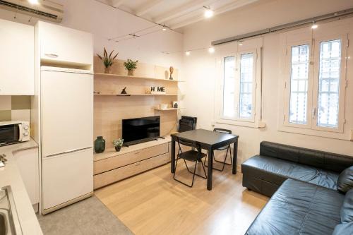 Nice apartment in Sants