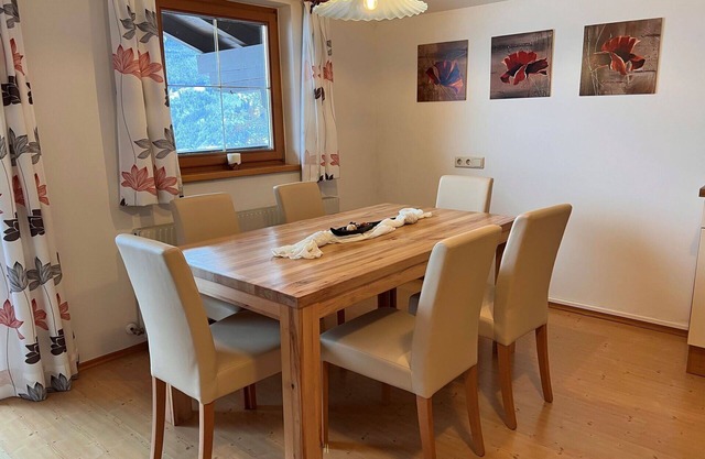 Nice apartment in villa for 5 people with WIFI, TV and terrace