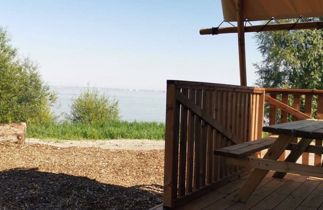 Nice apartment in villa for 5 guests with WIFI, TV and terrace