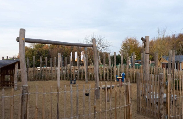 Nice apartment in villa for 6 guests with WIFI, TV, terrace and parking