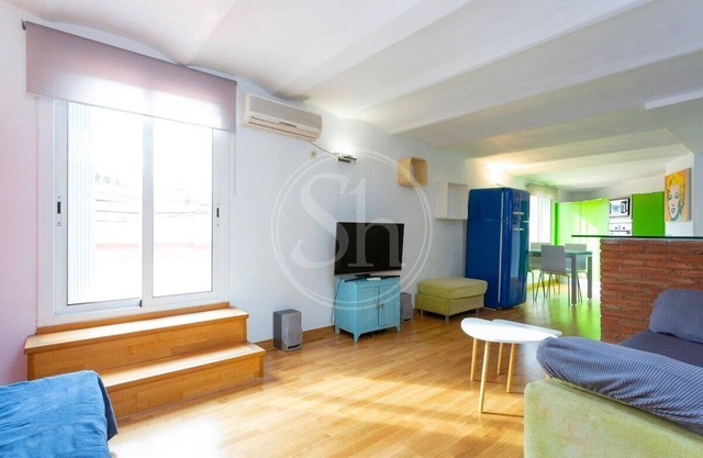 Nice apartment with terrace in the Eixample neighborhood