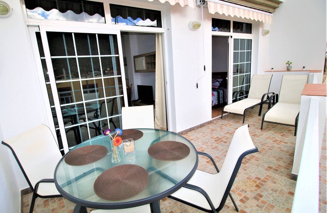 Nice, comfortable and spacious apartment with nice views, "the sea" in the background