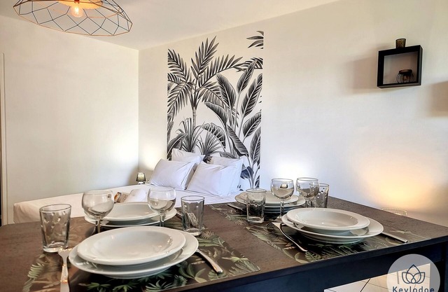 Nice Days* – 37 m² – Boucan canot