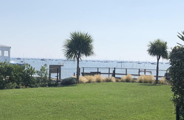 Nice Front view apartment in Cap Ferret