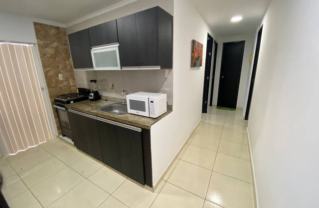 Nice fully furnished apartment - Guest friendly/Apartamento amoblado completo