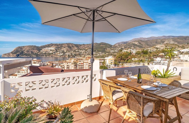 Nice home in Almuñecar