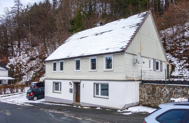 Nice home in Medebach with sauna