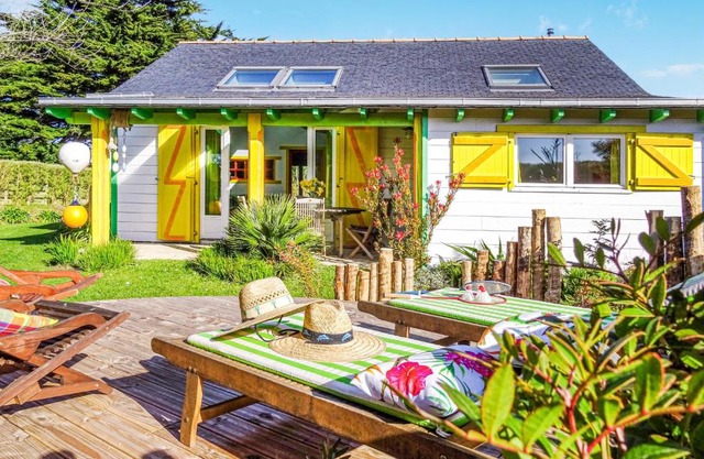 Nice Home In Plouguerneau With Wifi