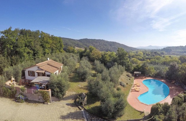 Nice home in Riparbella (PI)