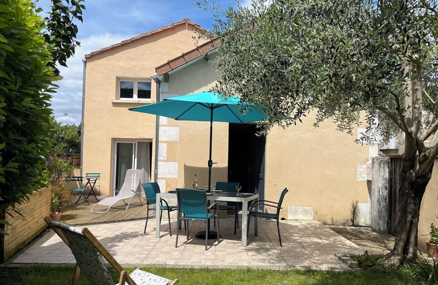 Nice house 5mns from town center and greenway!