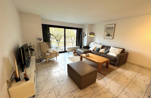 Nicely equipped flat with central location