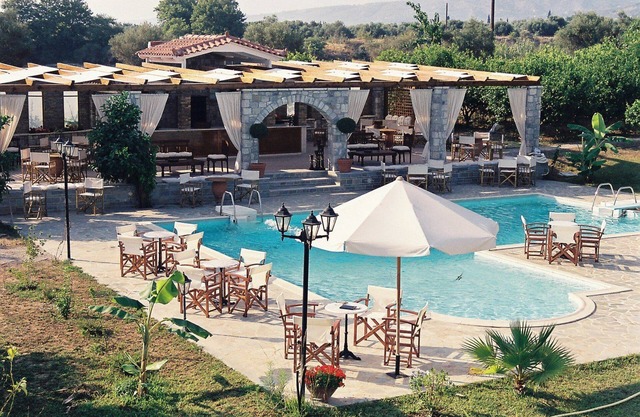 Nicolas Village Club