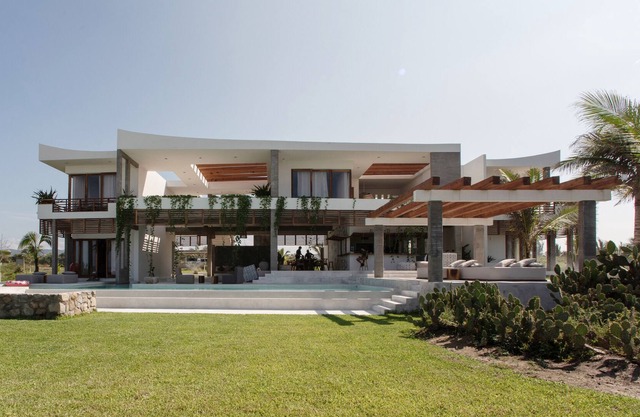 Niku House - Luxury Beachside Villa in Puerto Escondido