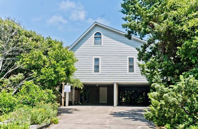 Nina Street House, Oceanside House in Emerald Isle, NC!