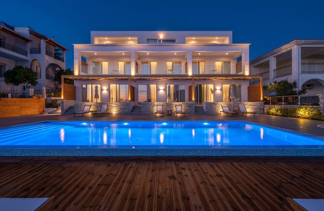 Ninemia luxury residence