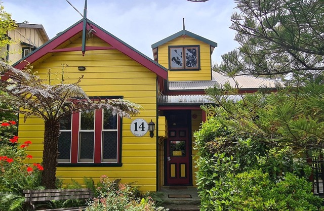 No.14 - Unique Blue Mountains Home Away from Home