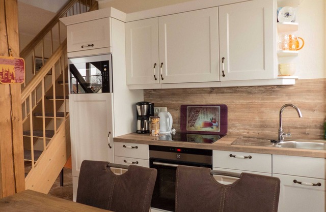 No. 5 Holiday apartment - Holiday apartments in the country house on the dike with large garden