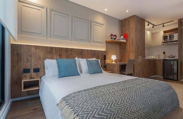 NOK Majestic Loft w/Balcony