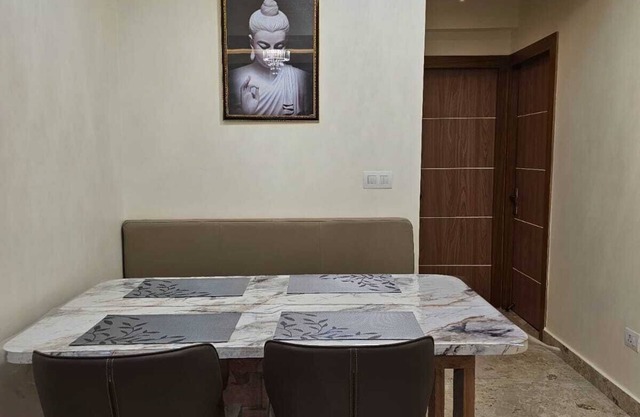 Non A/C 2 BHK Apartment at 8th Floor