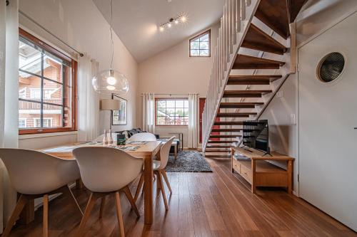 Nordic Alpine A7 Ski-in Ski-out by Aavalevi