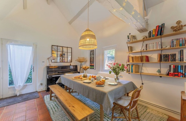 Norman farmhouse in the heart of the fields